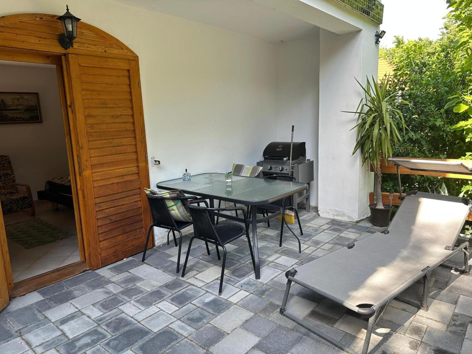הוילה Zalaszanto Parraghegy Apartman מראה חיצוני תמונה